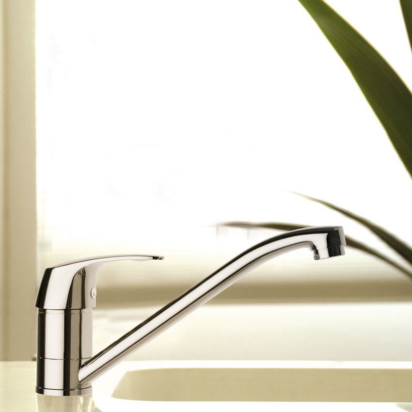 Смеситель для кухни однорычажный TITANIUM 1809