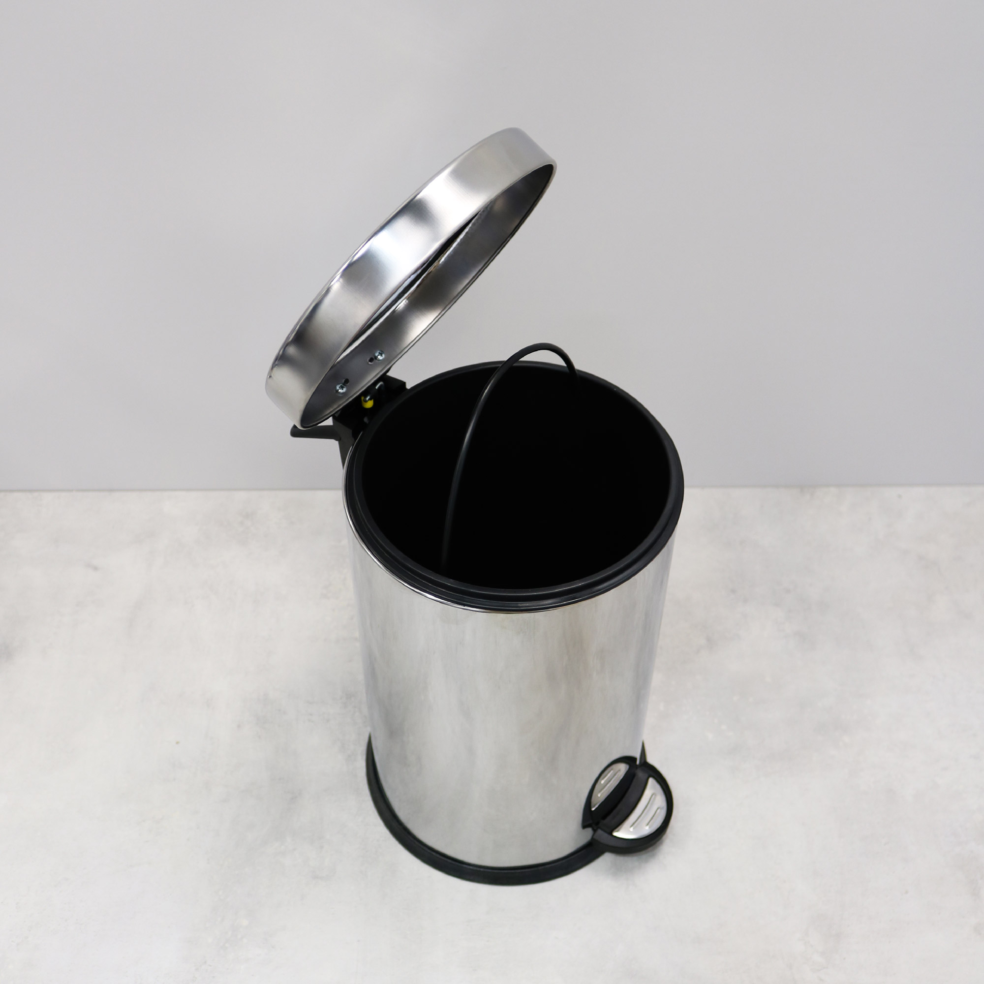 Ведро с крышкой плавного закрывания 8 л FIXSEN HOTEL (FX-34024N)