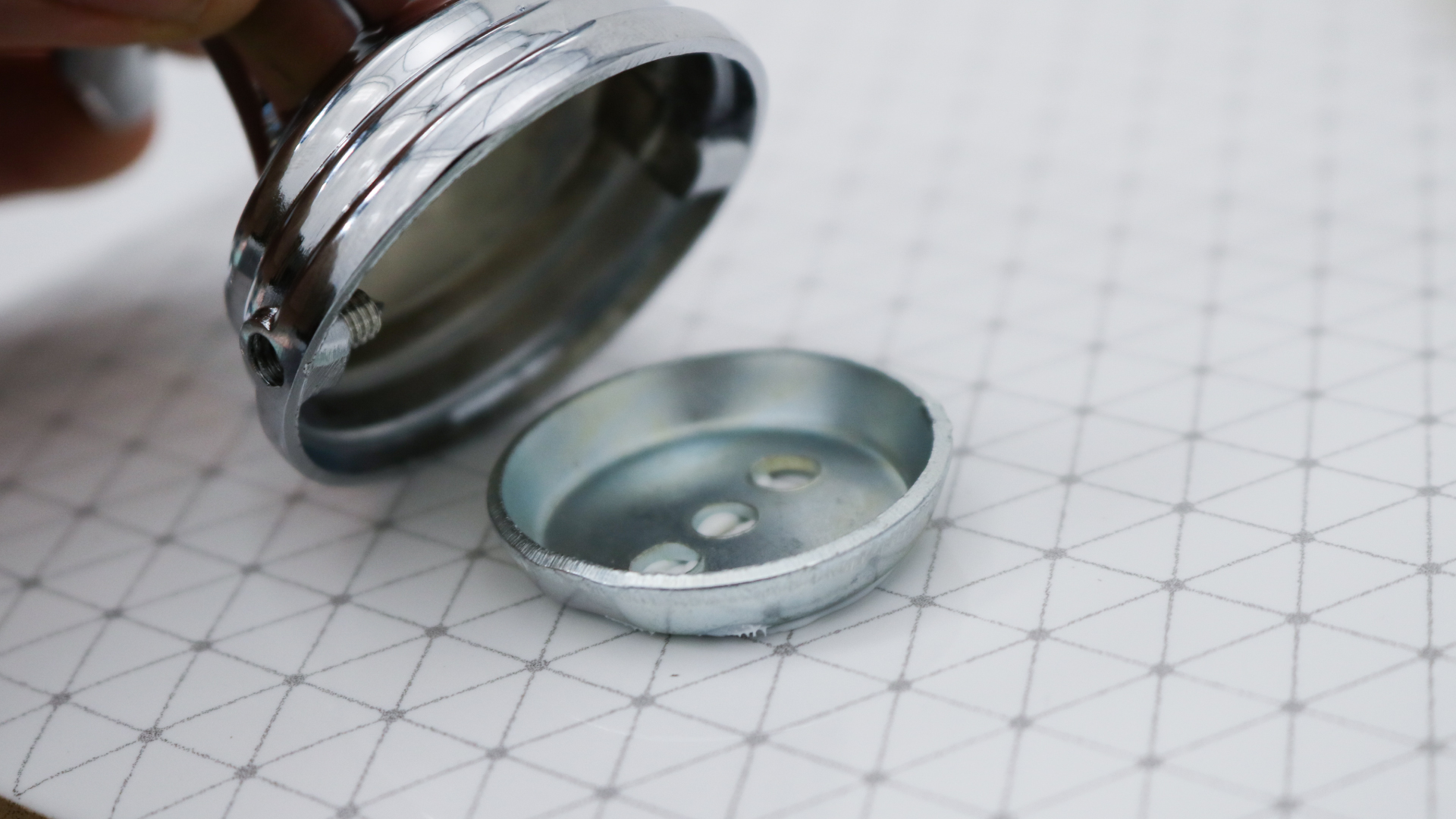 Клей для монтажа аксессуаров FIXSEN (FX-90)