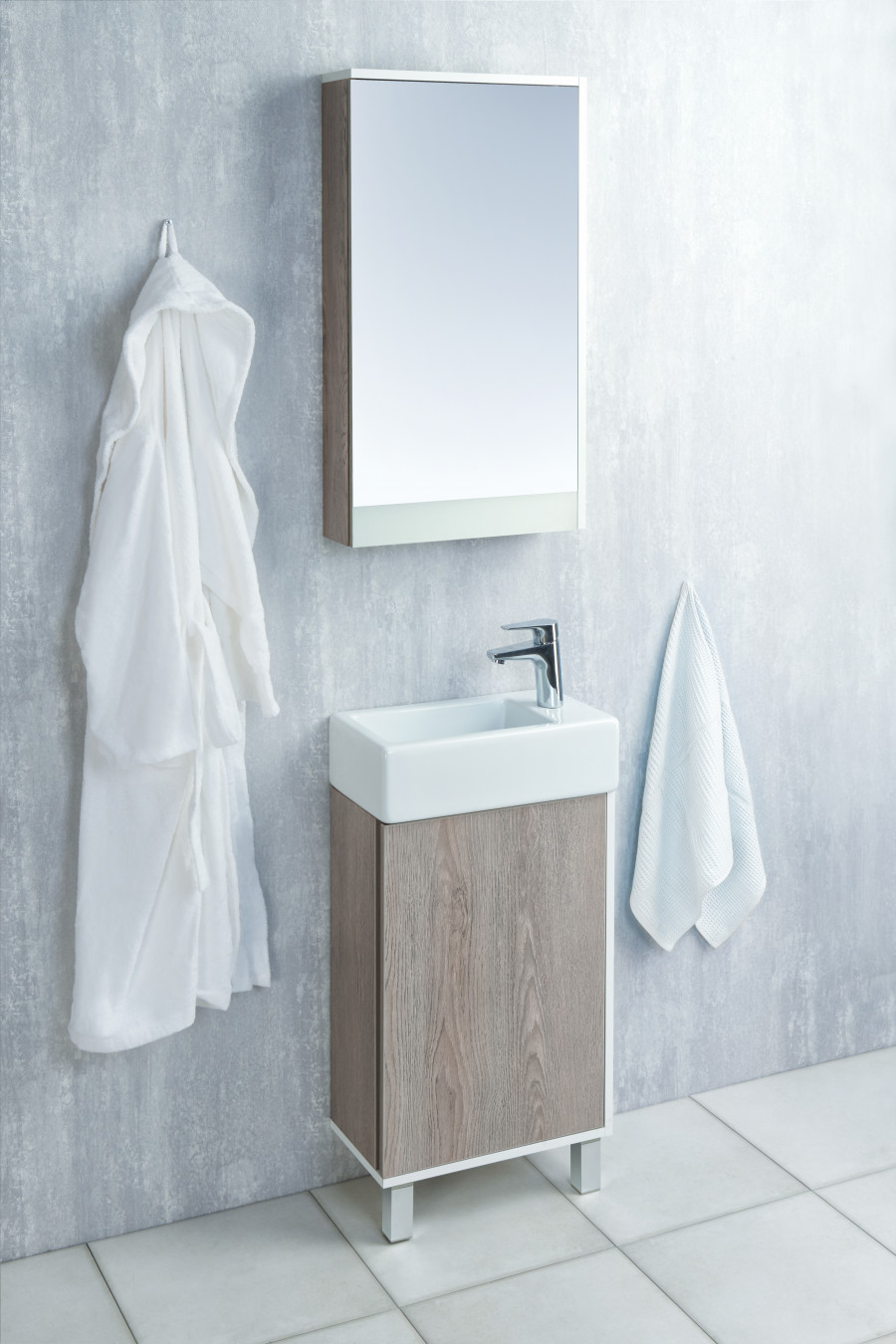 Зеркальный шкаф ЭММА 46, белая, дуб навара